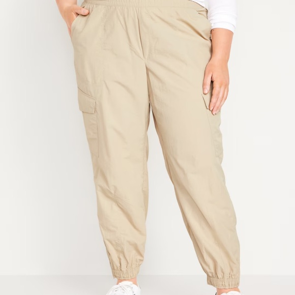 NWT OLD NAVY High-Waisted Ankle-Zip Cargo Joggers   Color: A Stone's Throw  MED - Picture 7 of 9